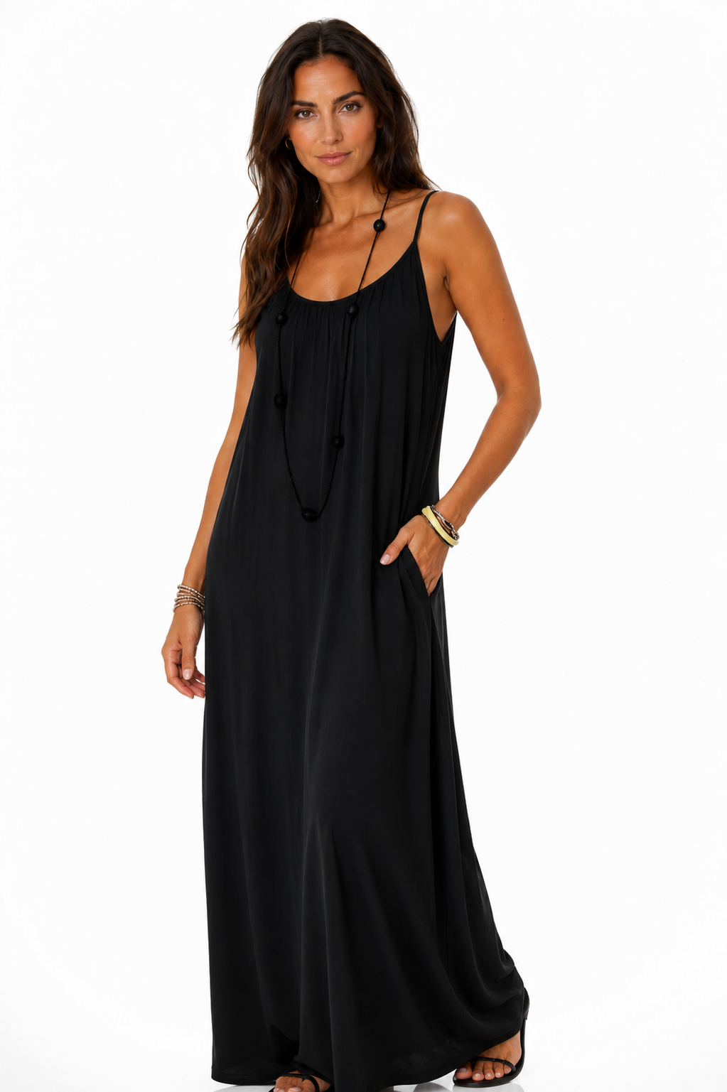 Vestido Norys— ligero, favorecedor y de espalda ajustable